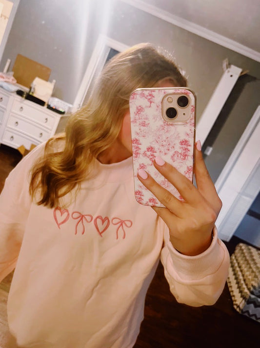 HEART & BOW MOCKNECK