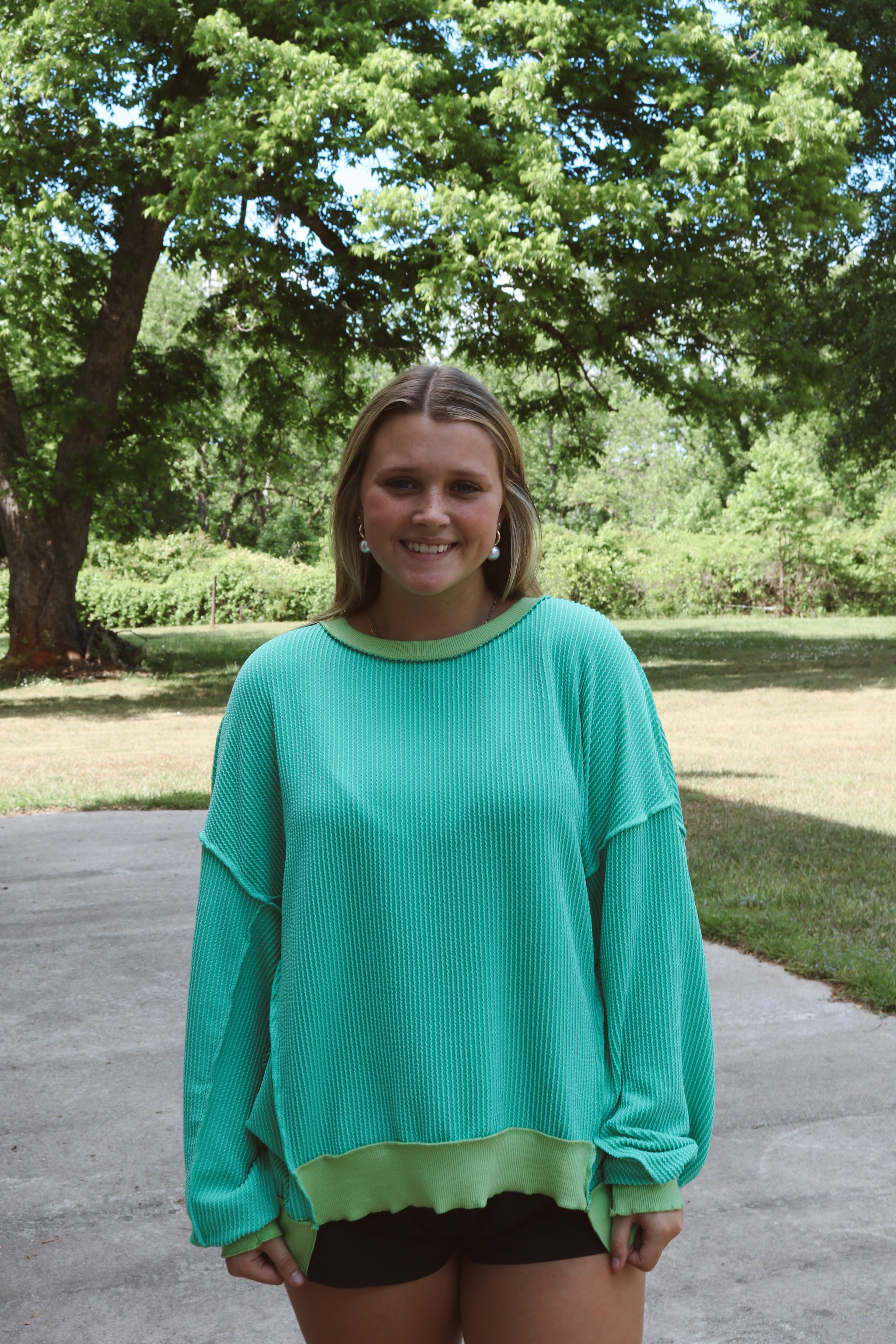 GREEN KNIT TOP